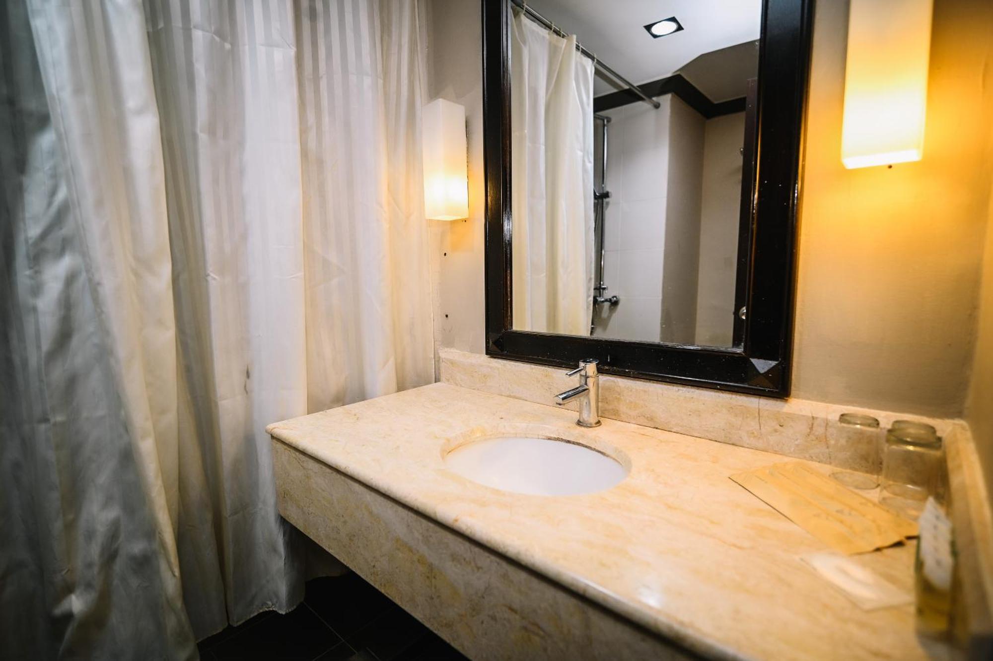 Kingston Hotel 9 - Jonker Street Melaka Zewnętrze zdjęcie